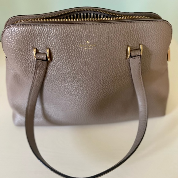 Kate Spade Handbag in Tan/Natural Gray Pebbled Leather - Picture 6 of 13